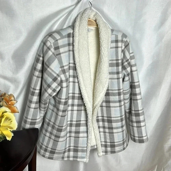 NWT ,sherpa lined  plaid jacket,open front  Large P ,Nwt PTP 22” - Picture 1 of 8